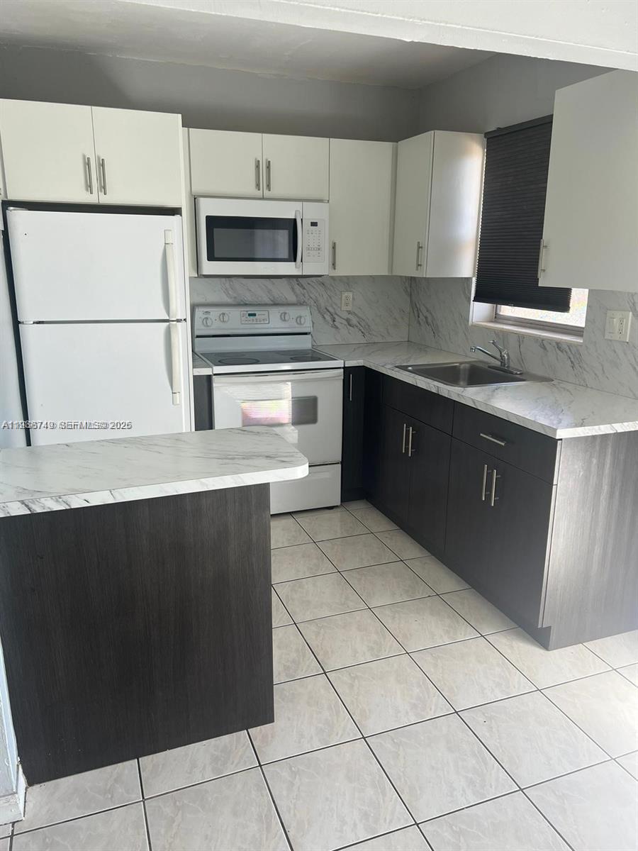 7505 SW 82nd Street 314, Miami, FL 33143, Miami