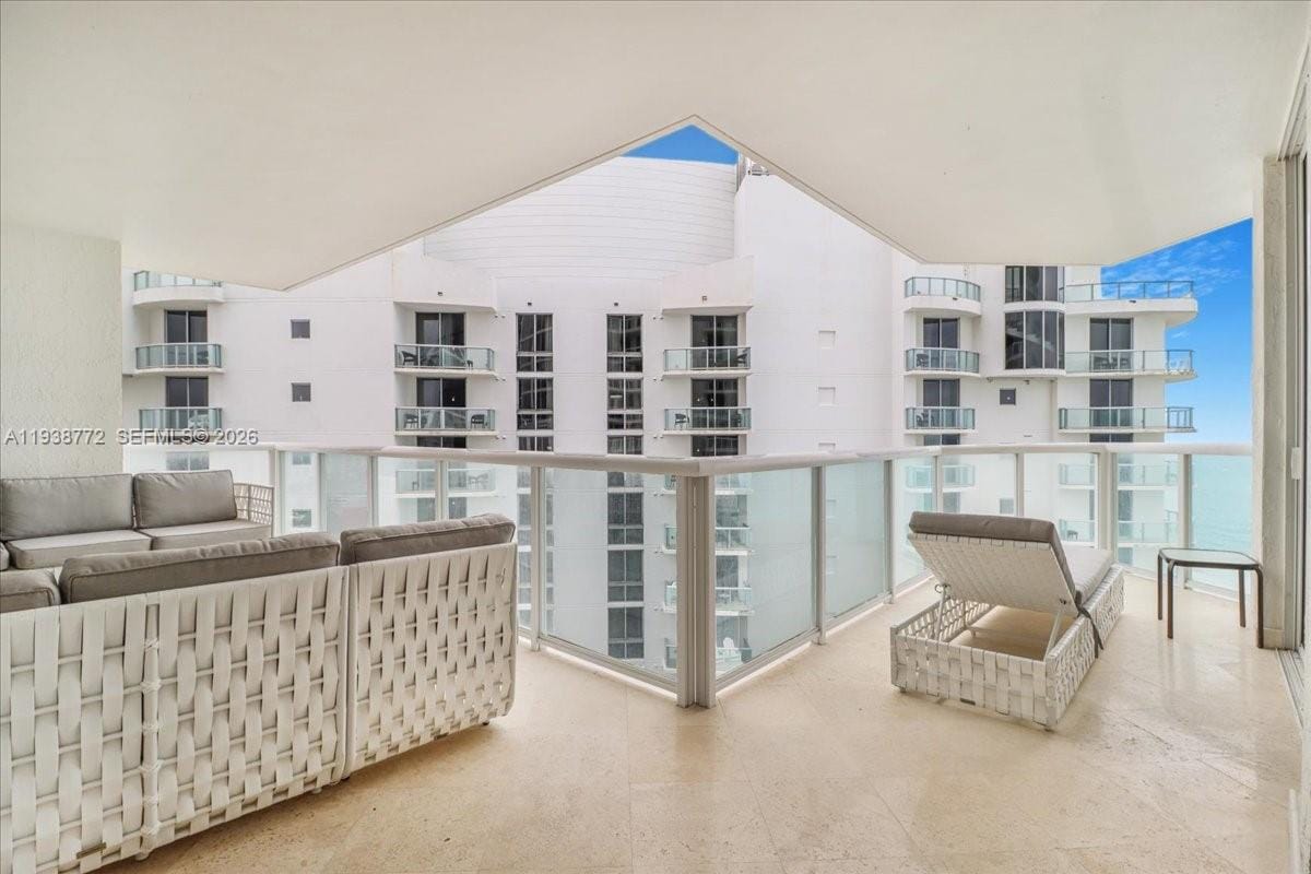 18671 Collins Avenue 2404, Sunny Isles Beach, FL 33160 photo 23