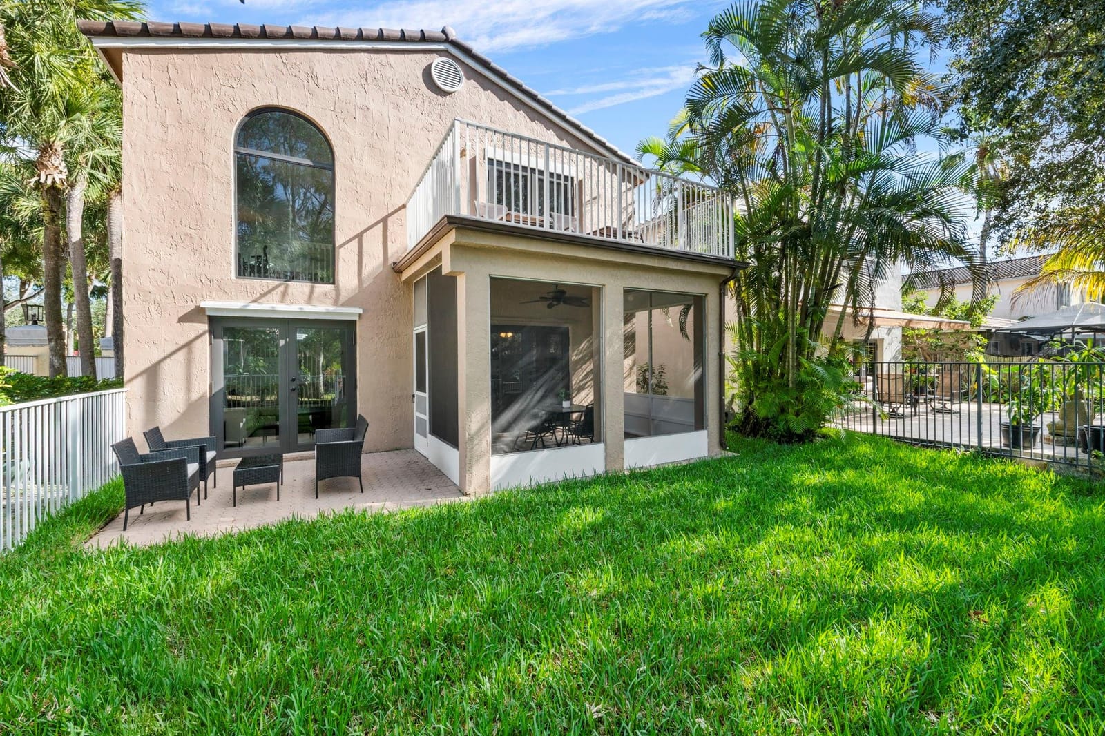 9838 Fairway Cove Lane — photo 2