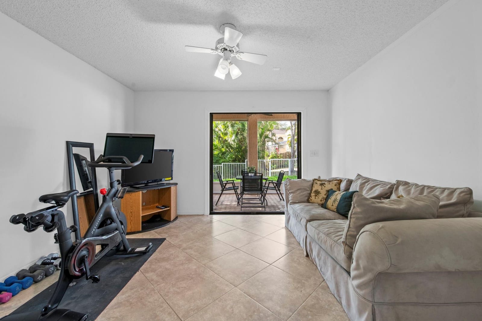 9838 Fairway Cove Lane — photo 12