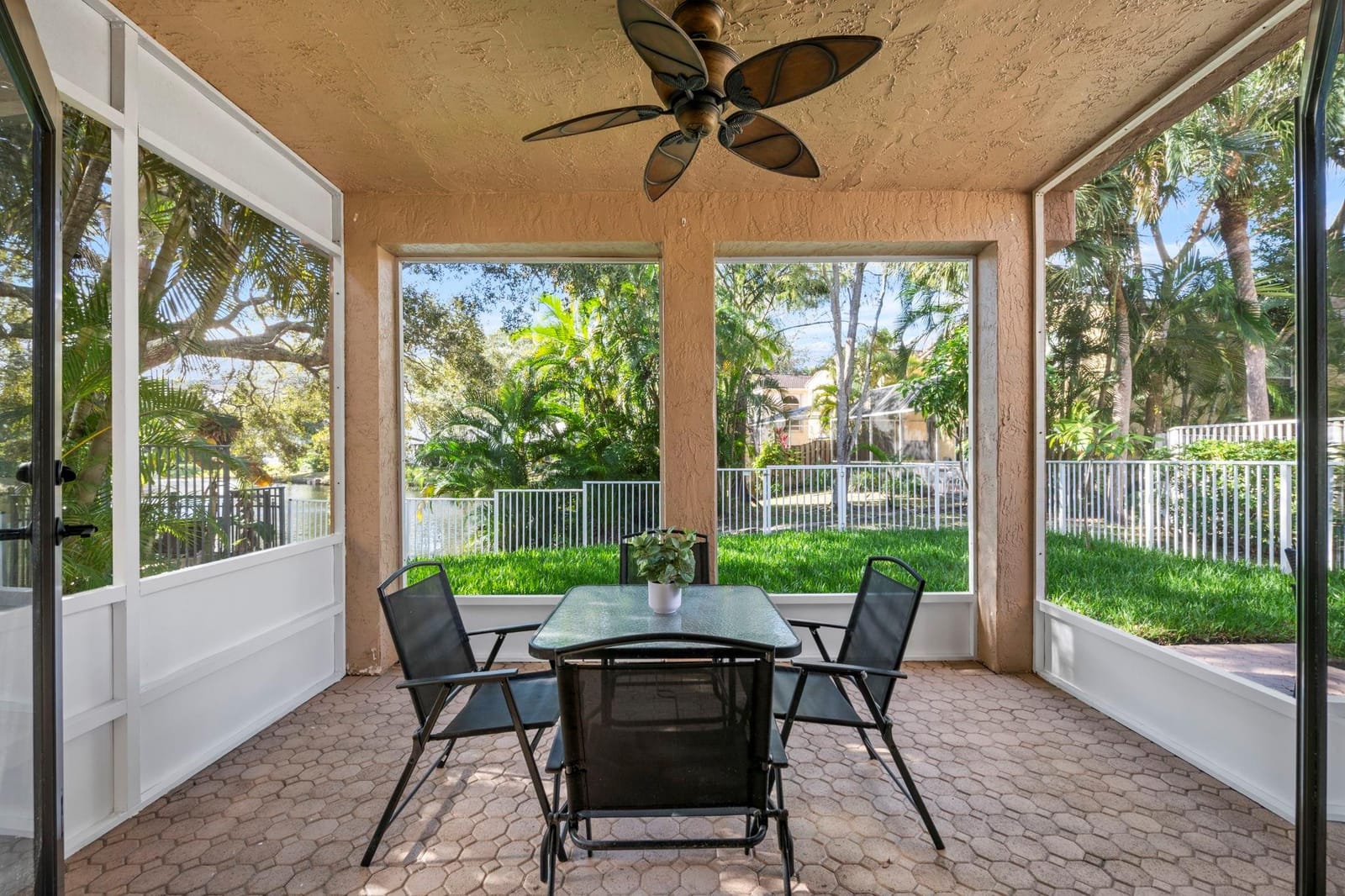 9838 Fairway Cove Lane, Plantation, FL 33324 photo 14