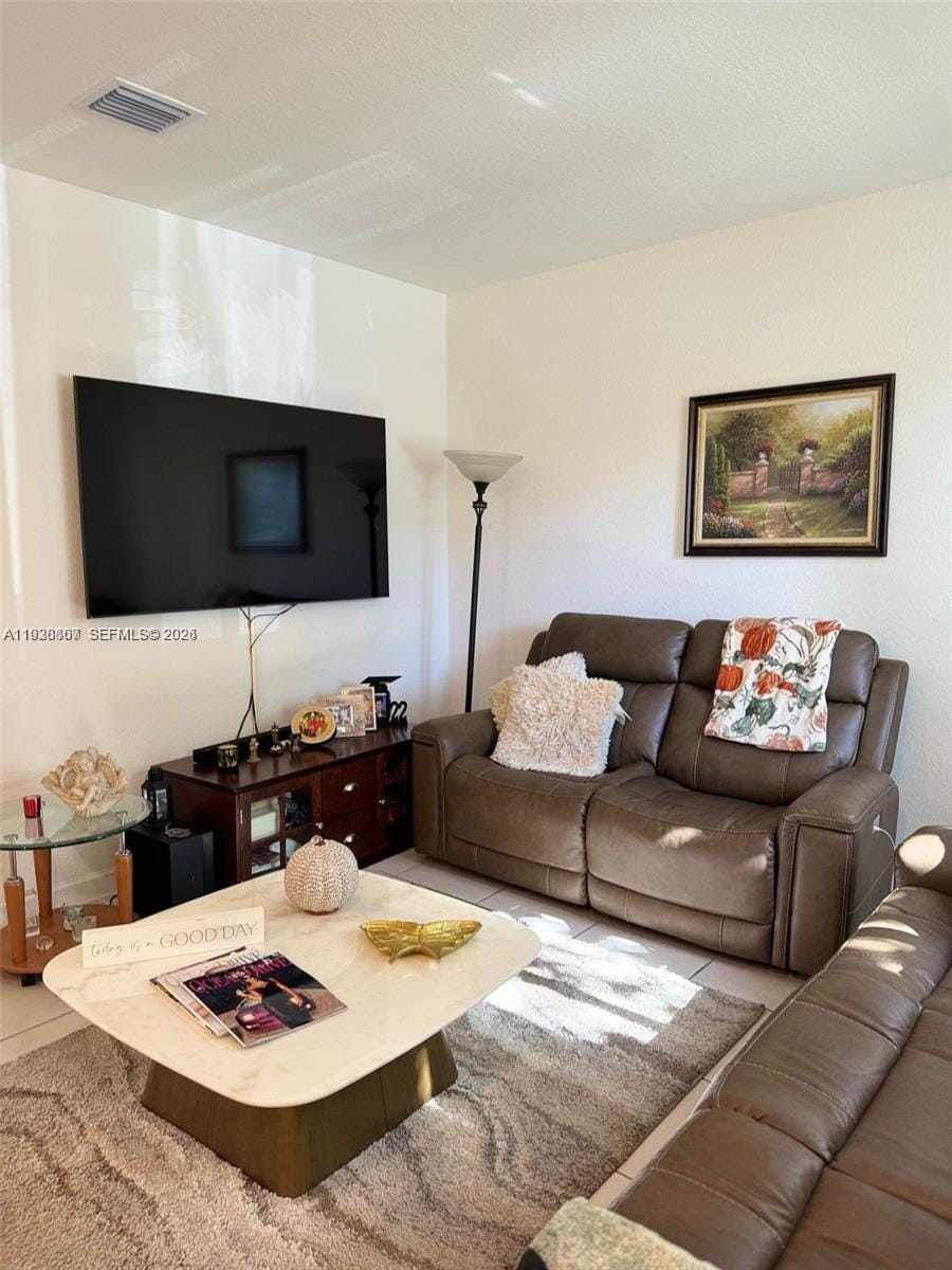 21441 NE 3rd Place, Miami, FL 33179 photo 7