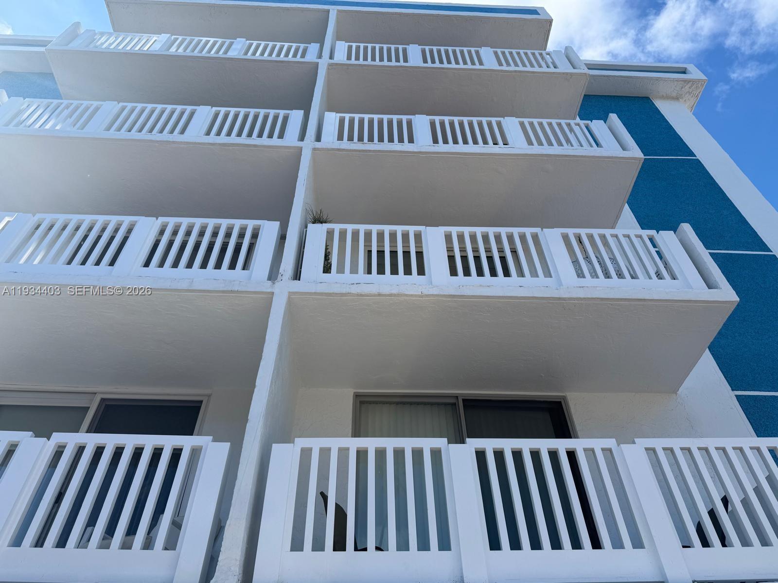 910 Michigan Avenue 305, Miami Beach, FL 33139, Miami Beach