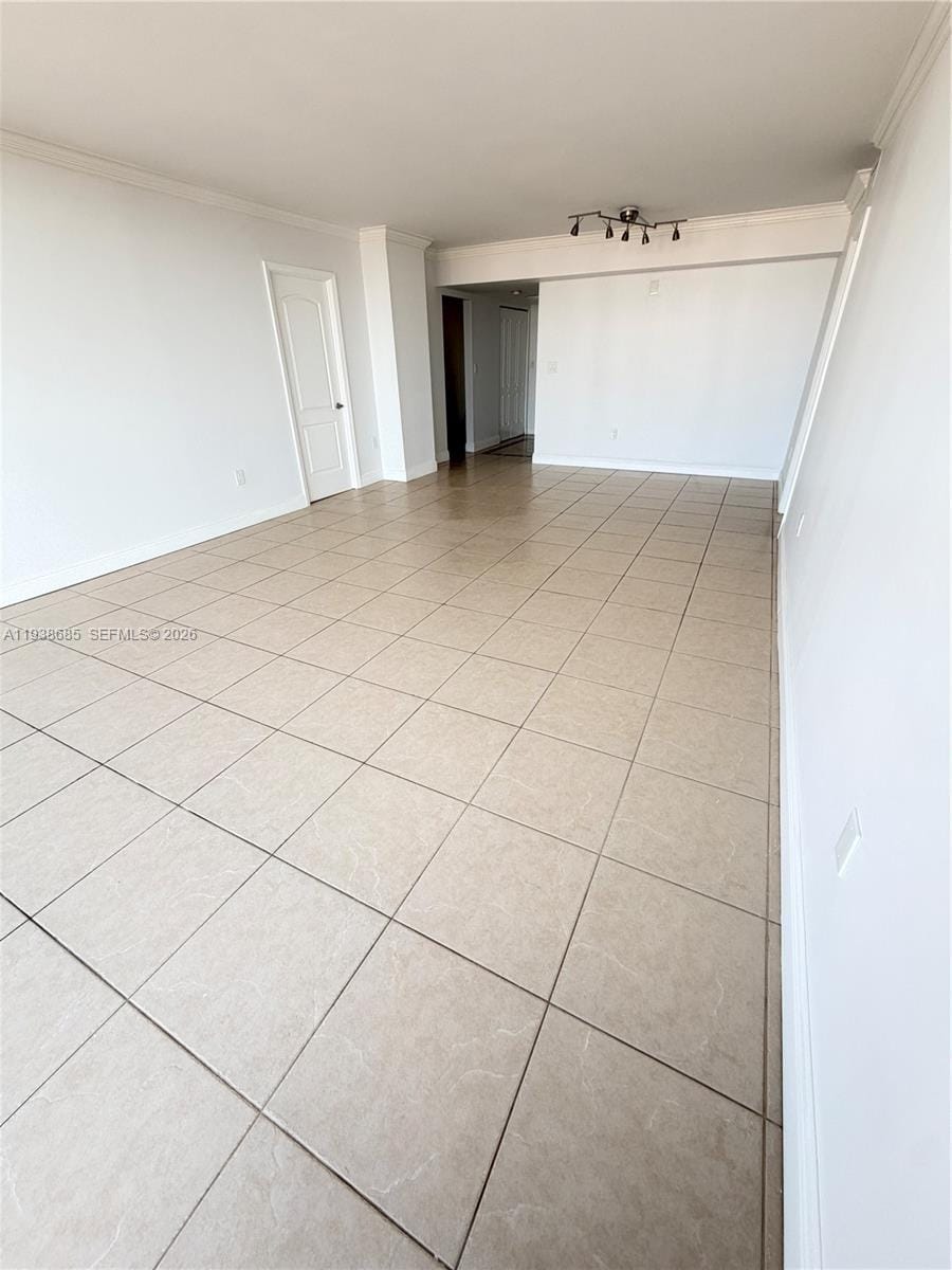 3701 N Country Club Drive 1901 — photo 12