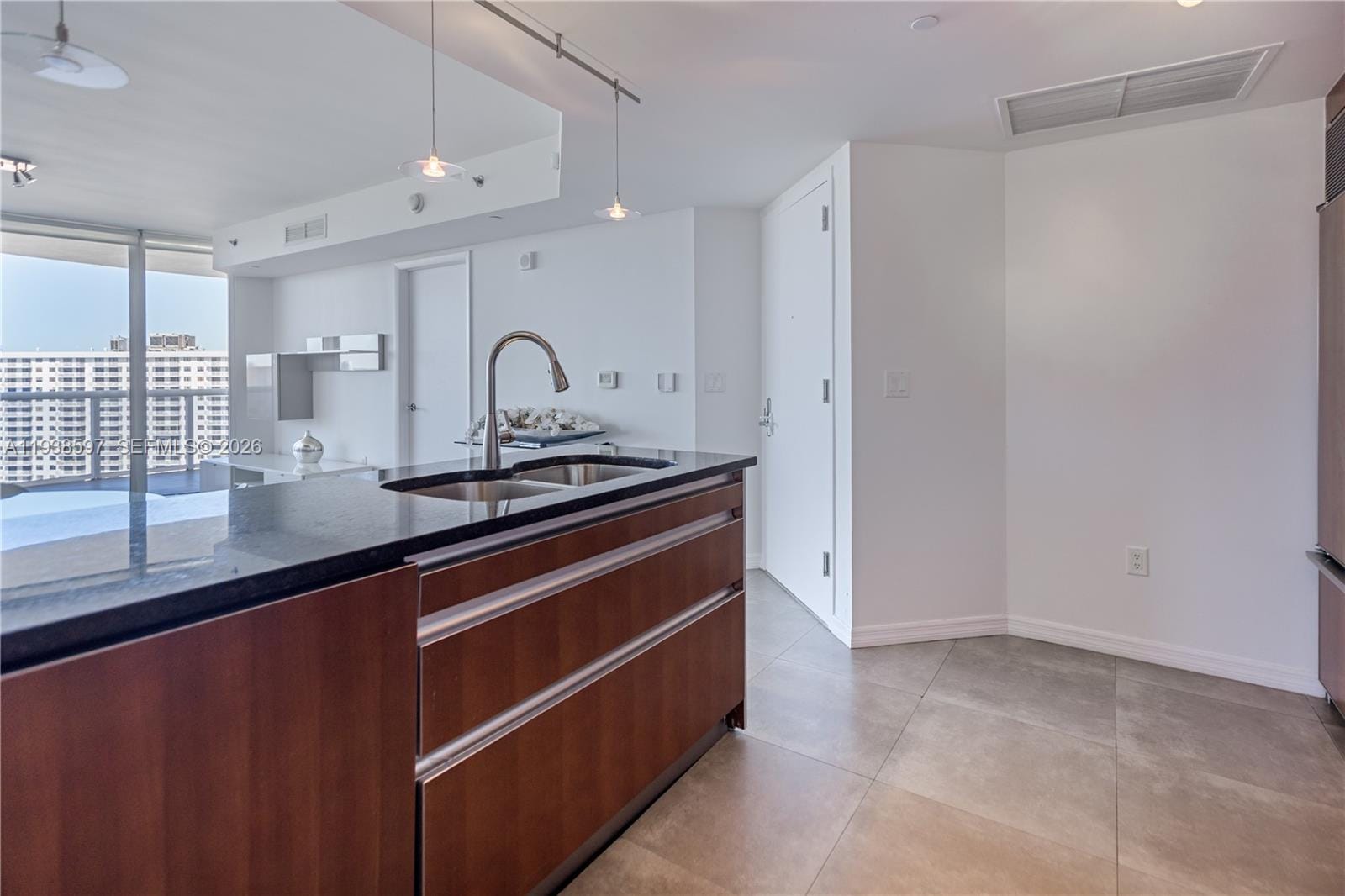 17201 Collins Avenue 2006, Sunny Isles Beach, FL 33160 photo 14