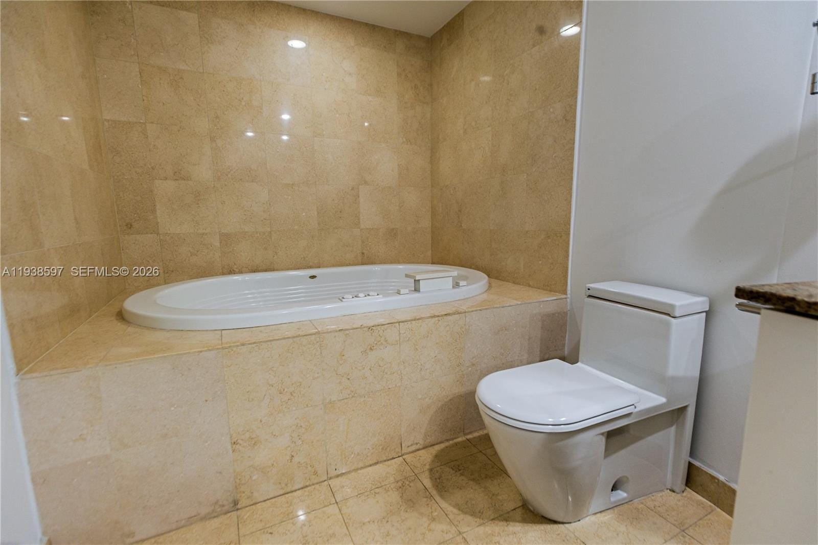 17201 Collins Avenue 2006, Sunny Isles Beach, FL 33160 photo 23