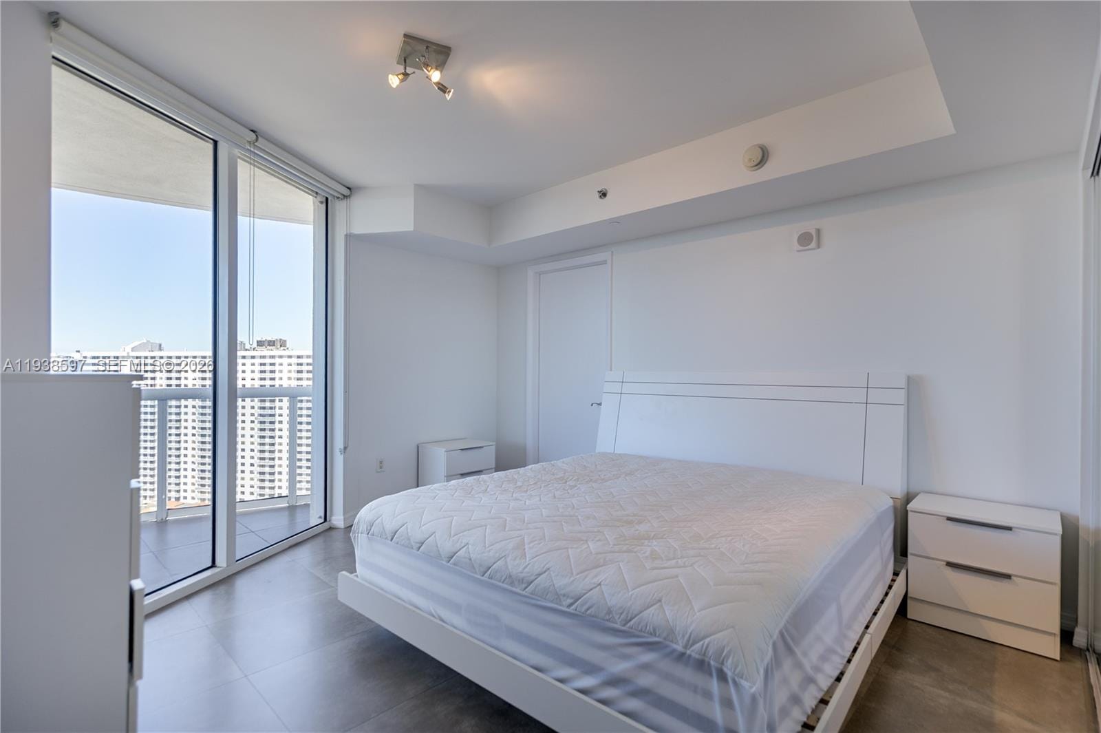 17201 Collins Avenue 2006, Sunny Isles Beach, FL 33160 photo 30