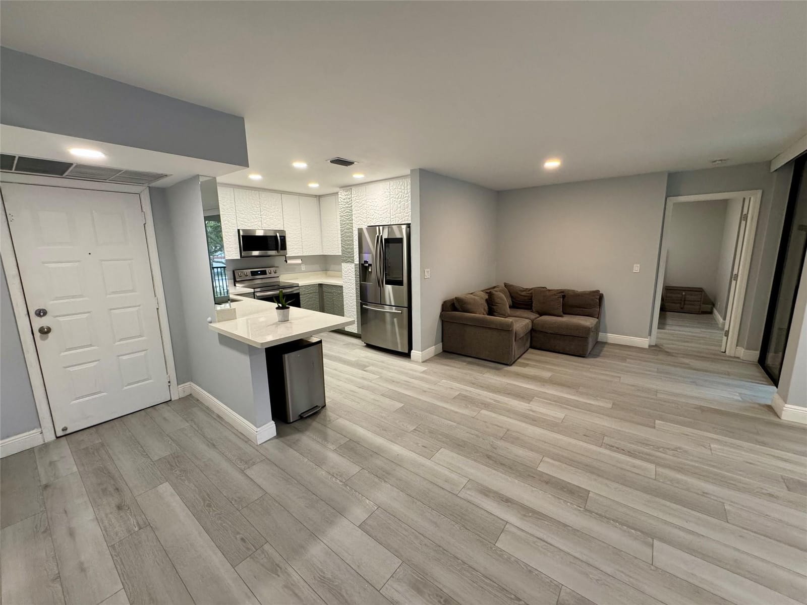 4174 Carambola Circle 4174 — photo 8