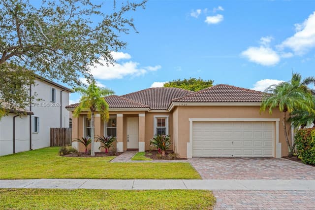 1924 SE 17th Court, Homestead, FL 33035