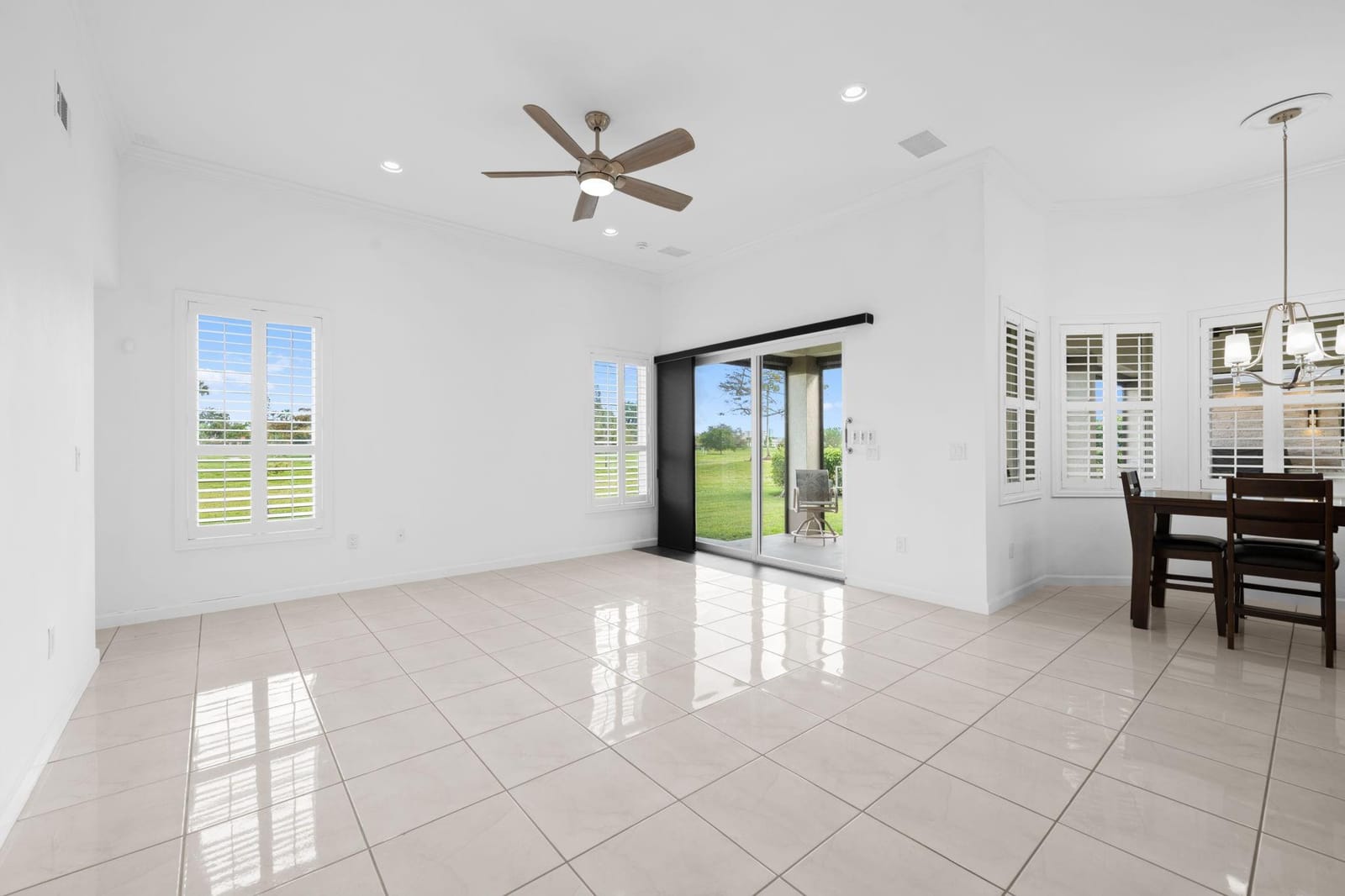 2920 Oak Tree Drive, Oakland Park, FL 33309 photo 13