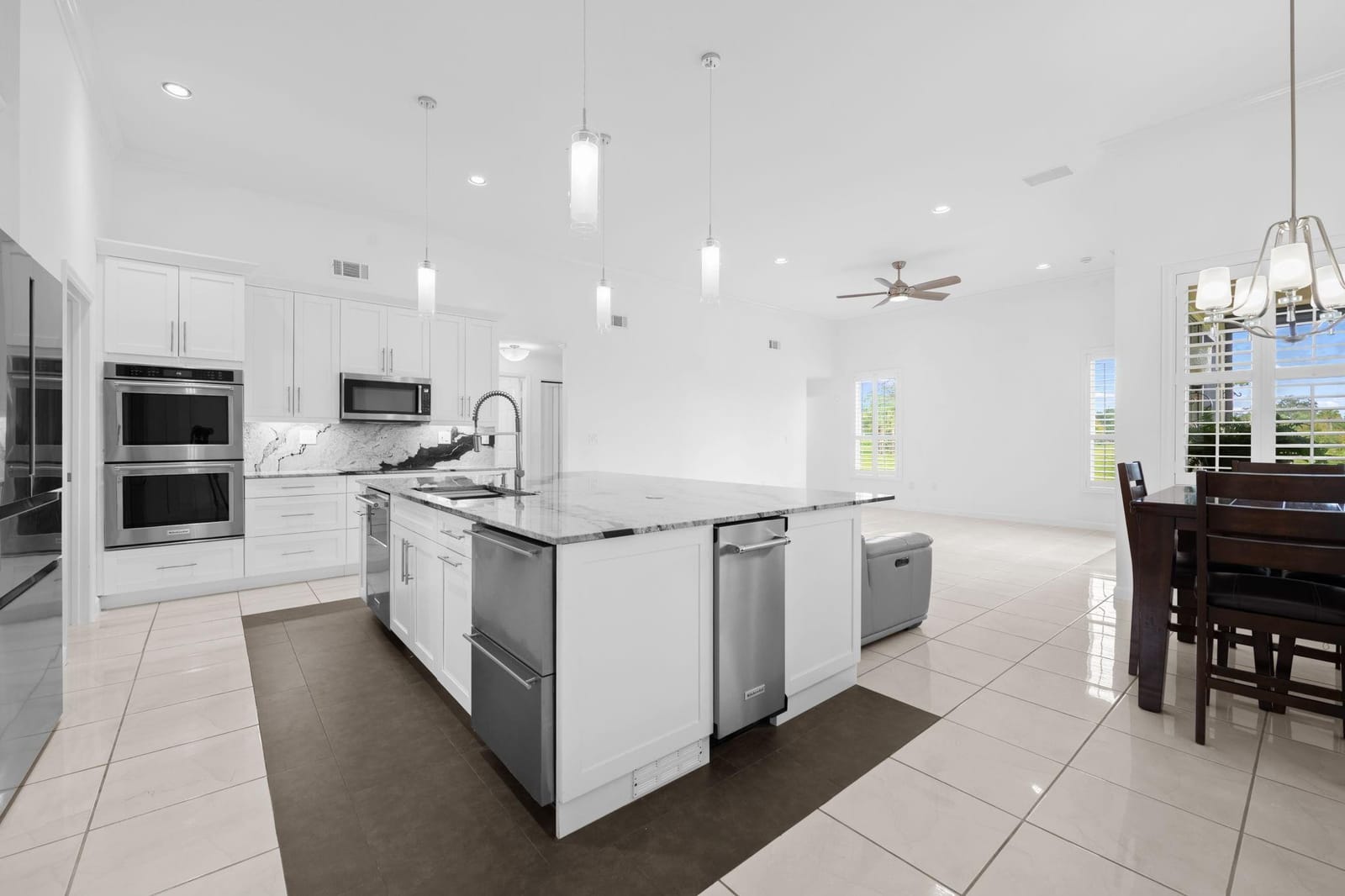2920 Oak Tree Drive — photo 9