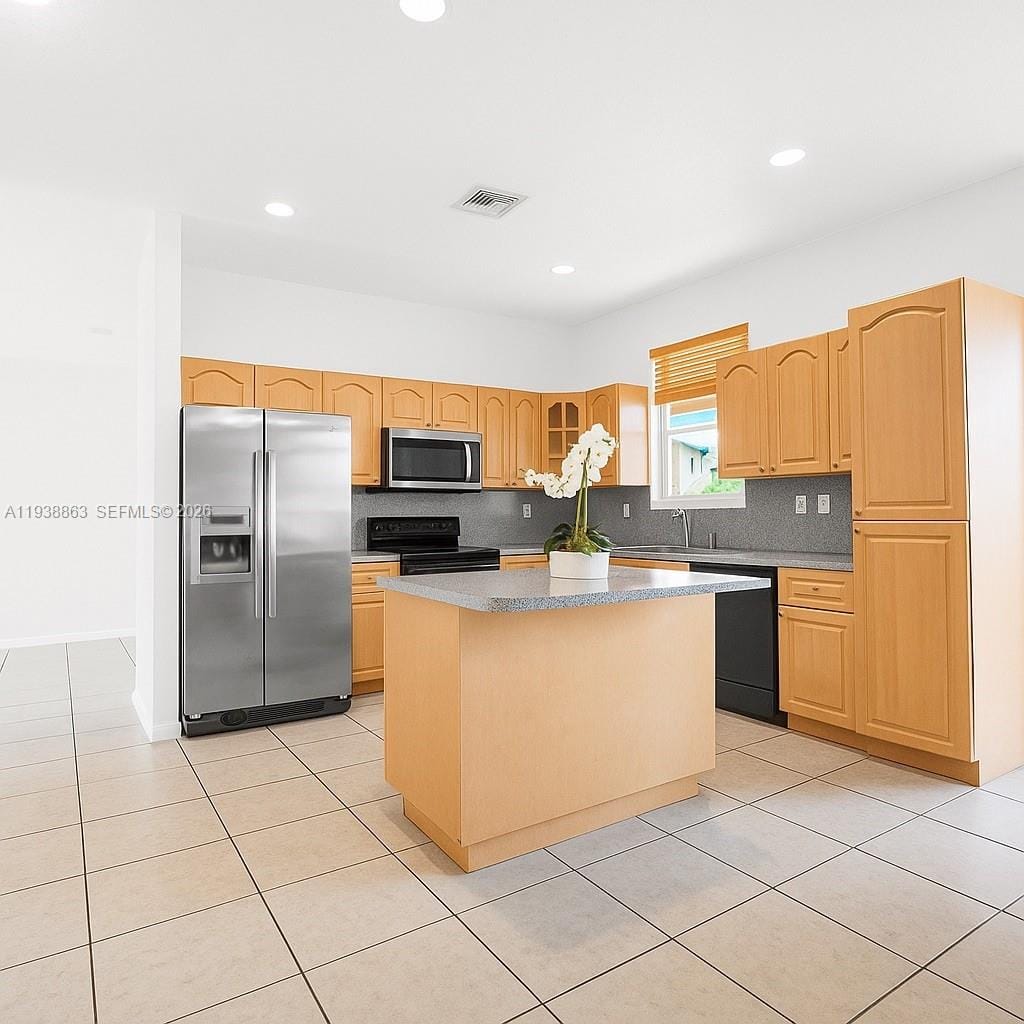 5885 SW 102nd Avenue — photo 12