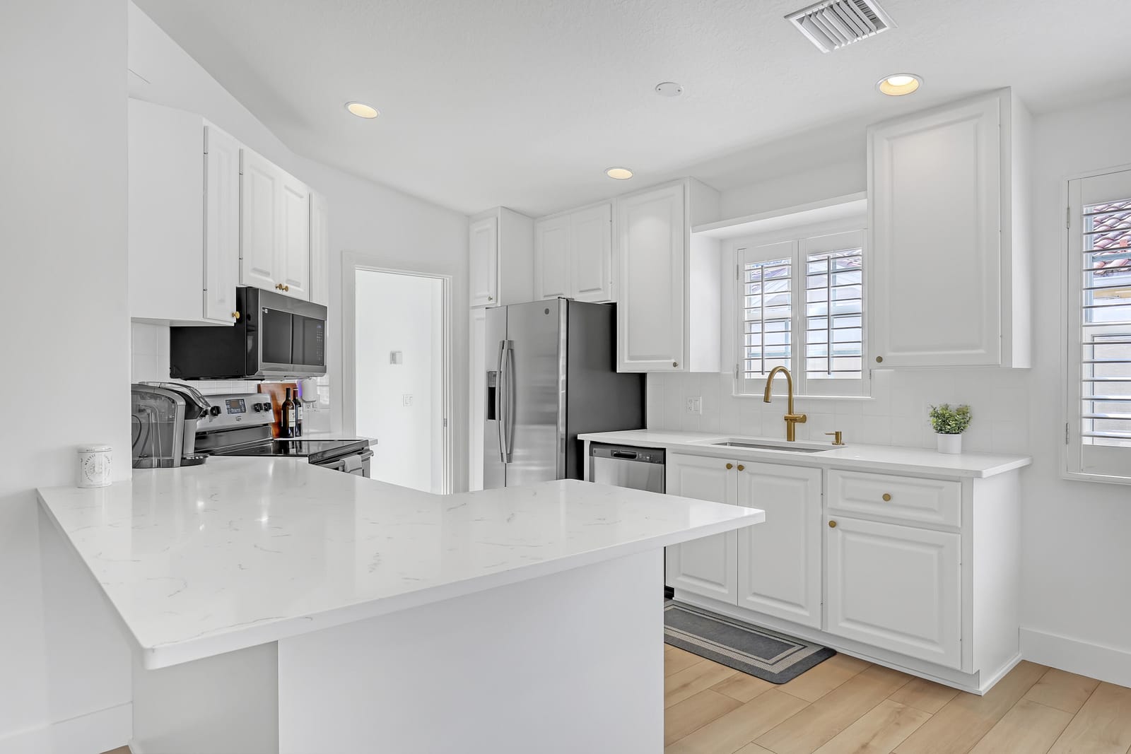 907 SW Balmoral Trace, Stuart, FL 34997 photo 5
