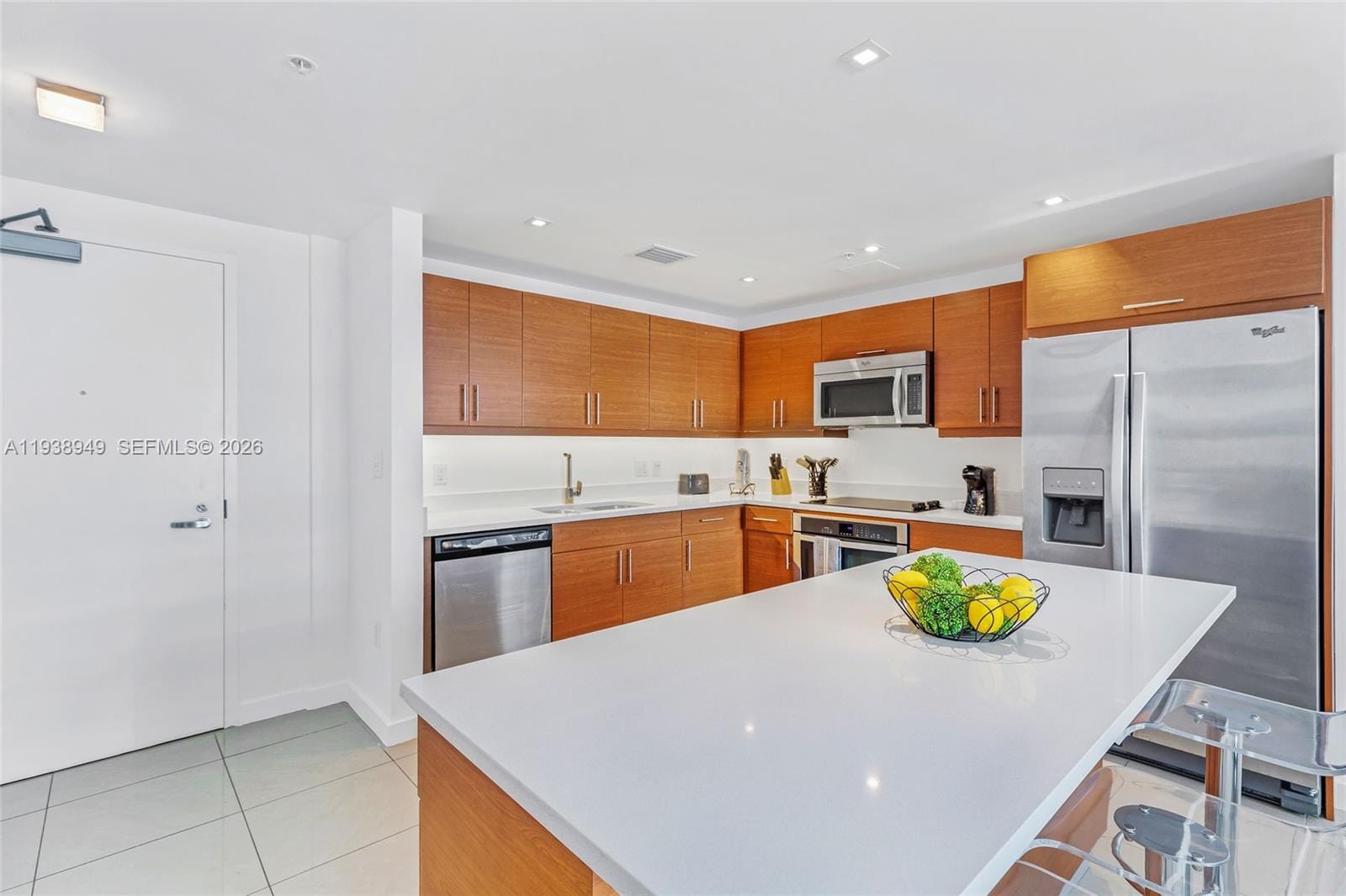 3250 NE 1st Avenue 603 — photo 7