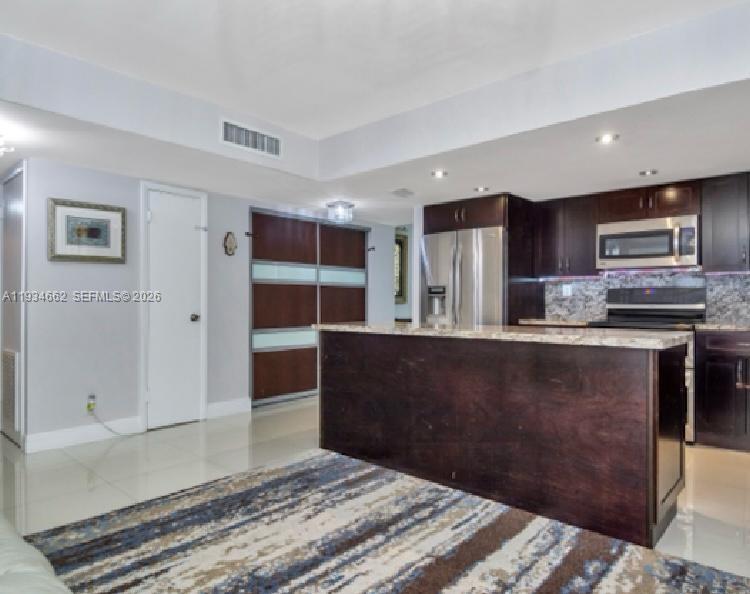 20401 NE 30th Avenue 1088, Aventura, FL 33180, Aventura