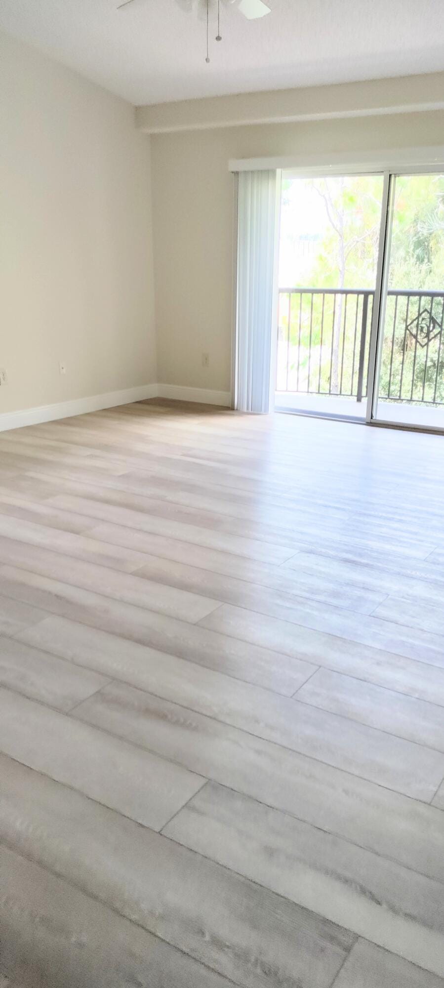 1000 Crestwood Court S 1008 — photo 3