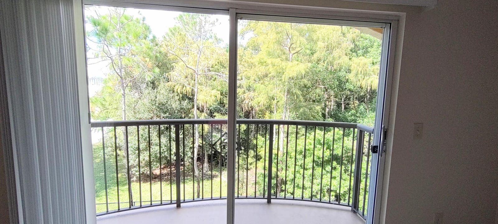 1000 Crestwood Court S 1008 — photo 4