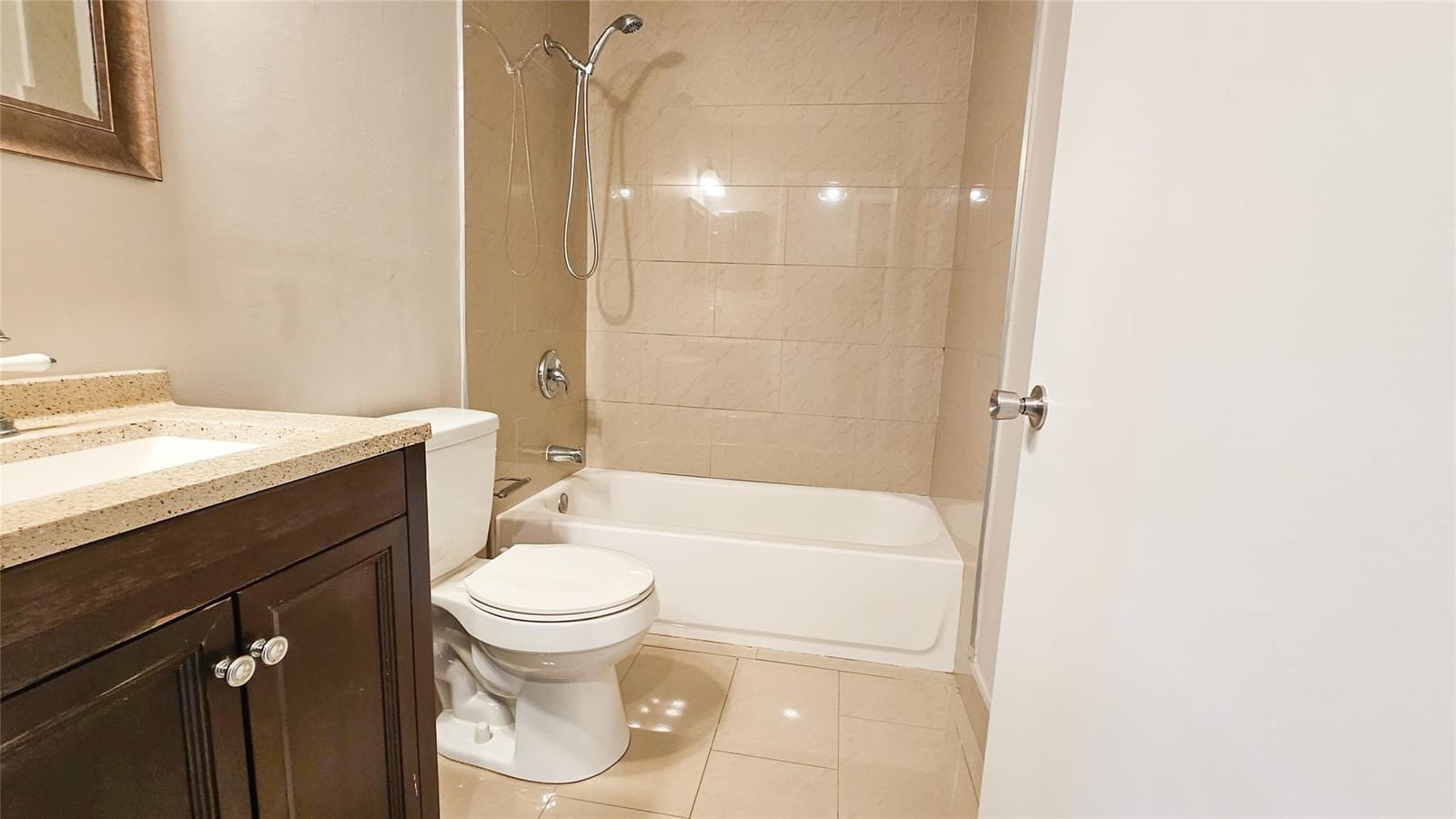 416 Lakeside Drive 129 — photo 7