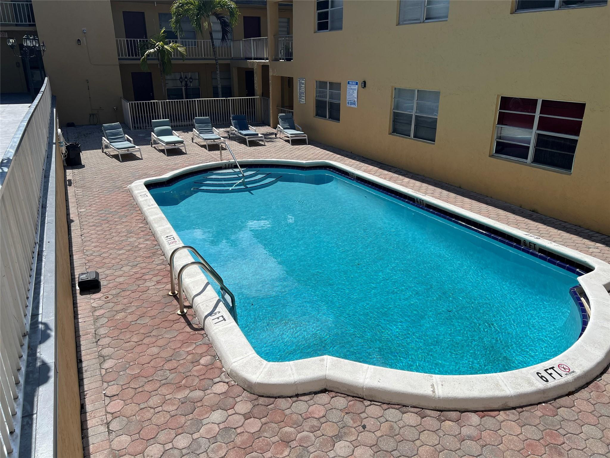 6840 Pembroke Road 110, Pembroke Pines, FL 33023, Pembroke Pines