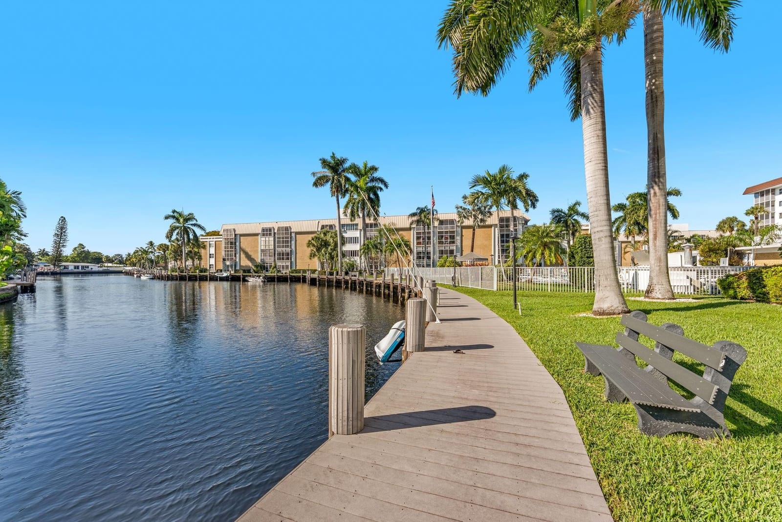 3020 NE 16th Avenue 105, Oakland Park, FL 33334 photo 18