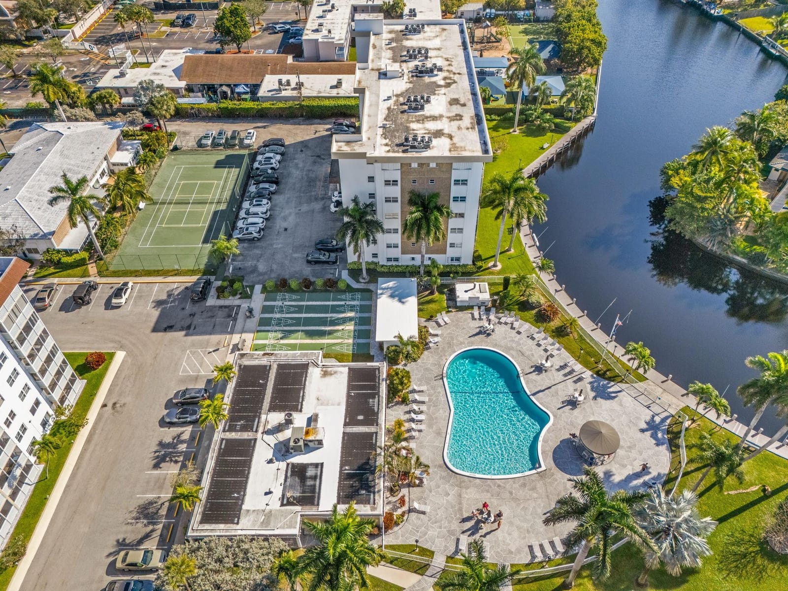 3020 NE 16th Avenue 105, Oakland Park, FL 33334 photo 6