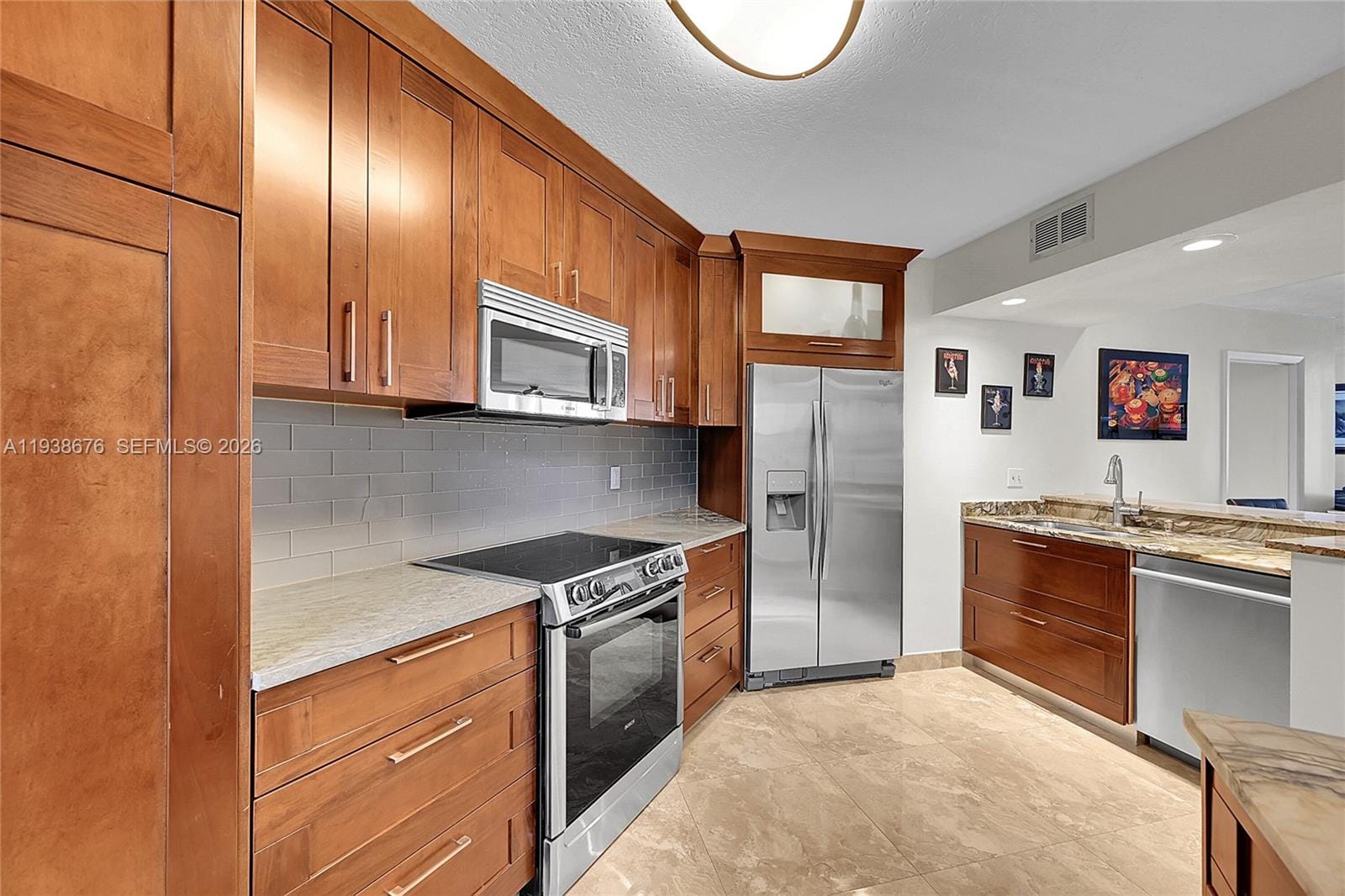 10501 W Broward Boulevard 311 — photo 3