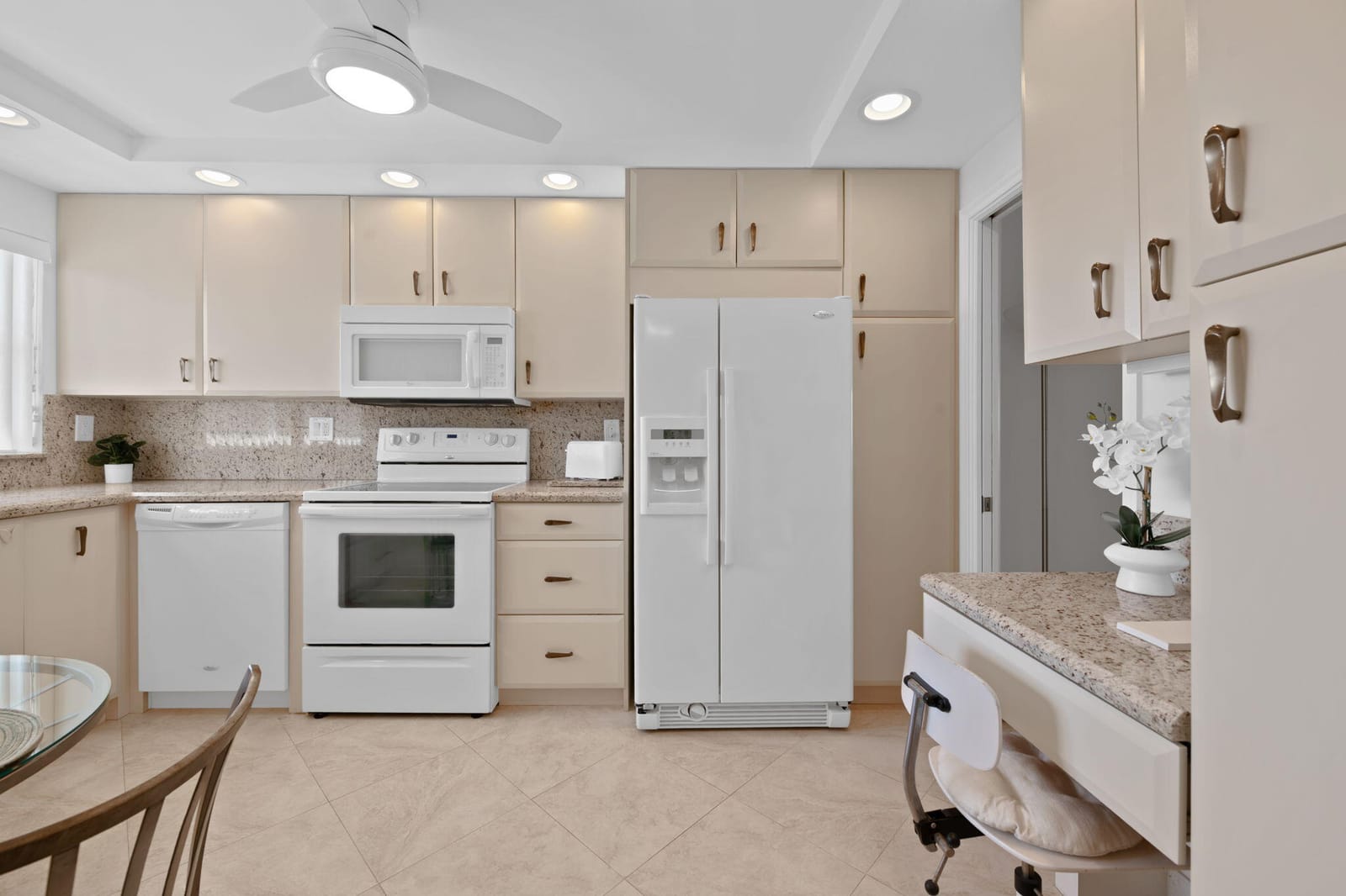 3300 S Ocean Boulevard 621c, Highland Beach, FL 33487 photo 15