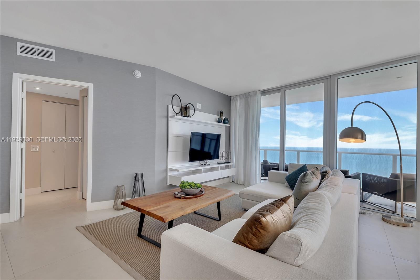 4111 S Ocean Drive 3601 — photo 2