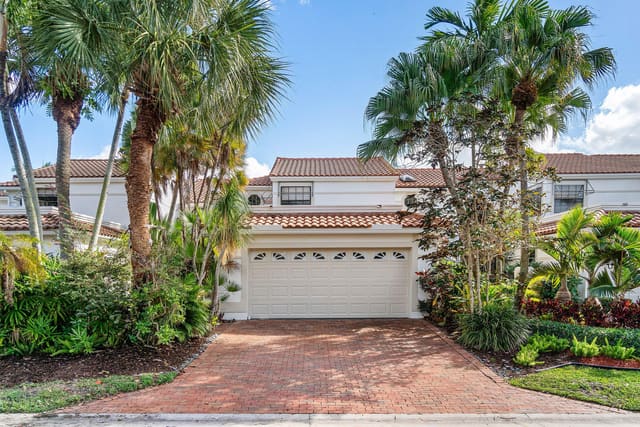 22640 Caravelle Circle, sold in Caravelle, Boca Raton, FL
