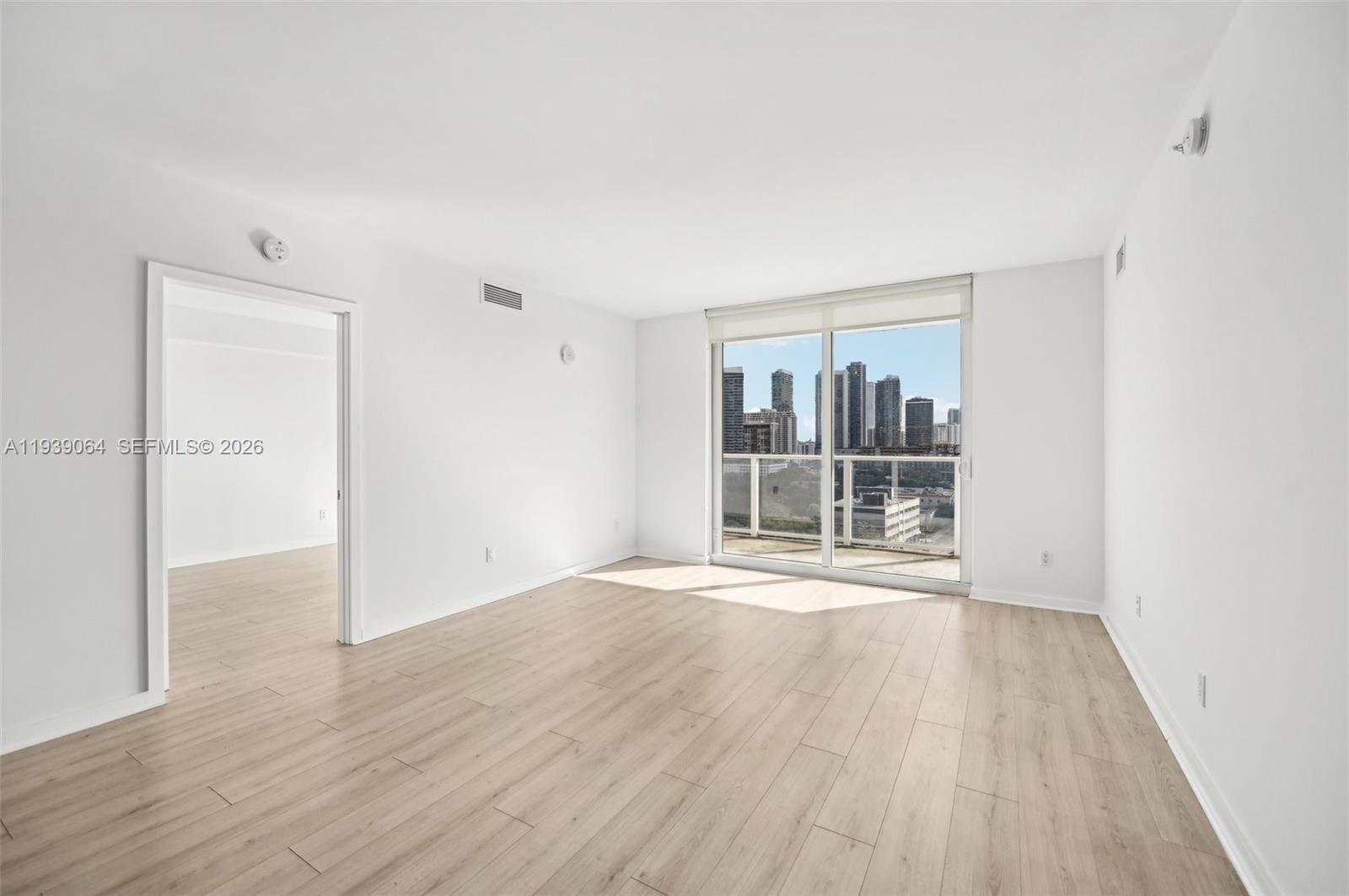 4250 Biscayne Boulevard 1516 — photo 5