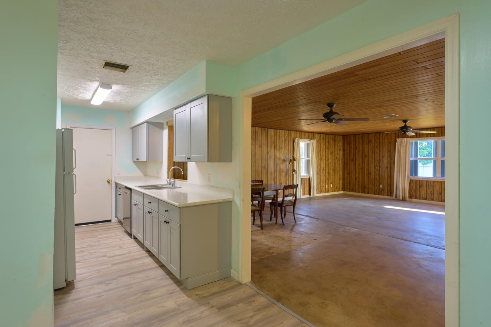 443 SW Meadow Terrace — photo 8