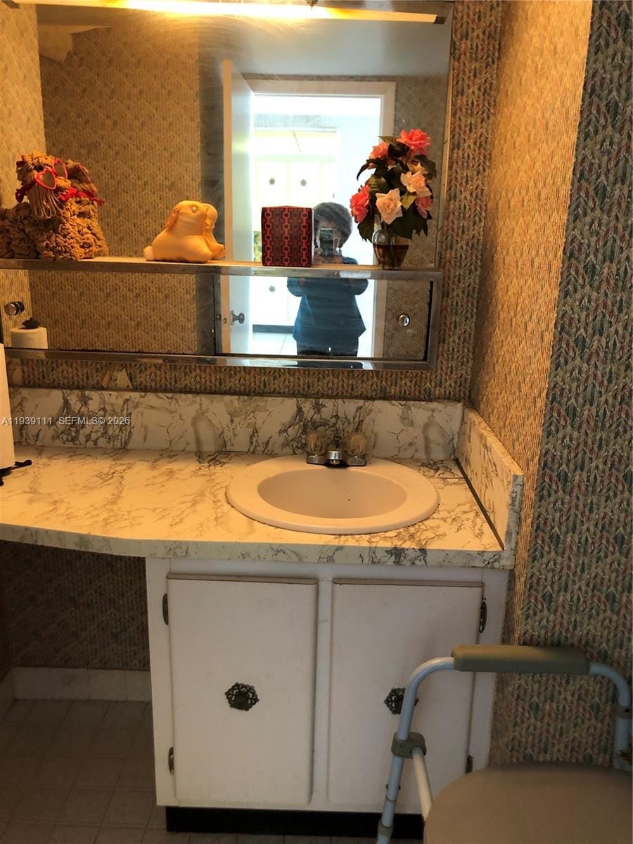 18011 Biscayne Boulevard 1403, Aventura, FL 33160 photo 17