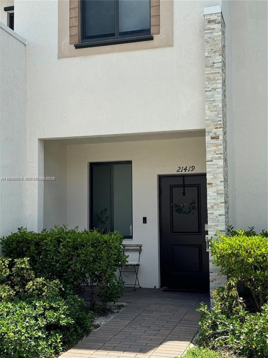 21419 NE 2nd Path, Miami, FL 33179, Miami