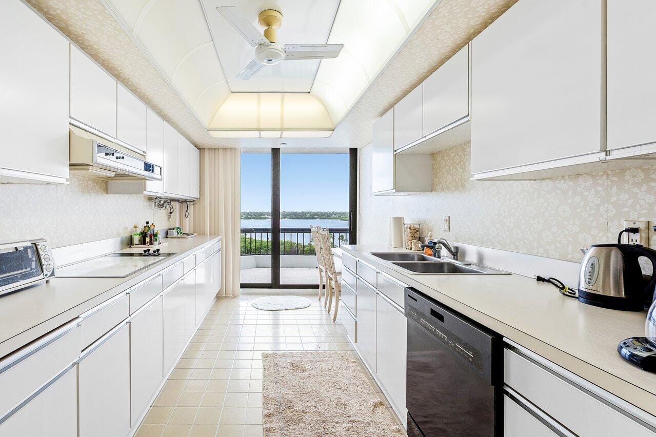 2660 S Ocean Boulevard 703s, Palm Beach, FL 33480 photo 16