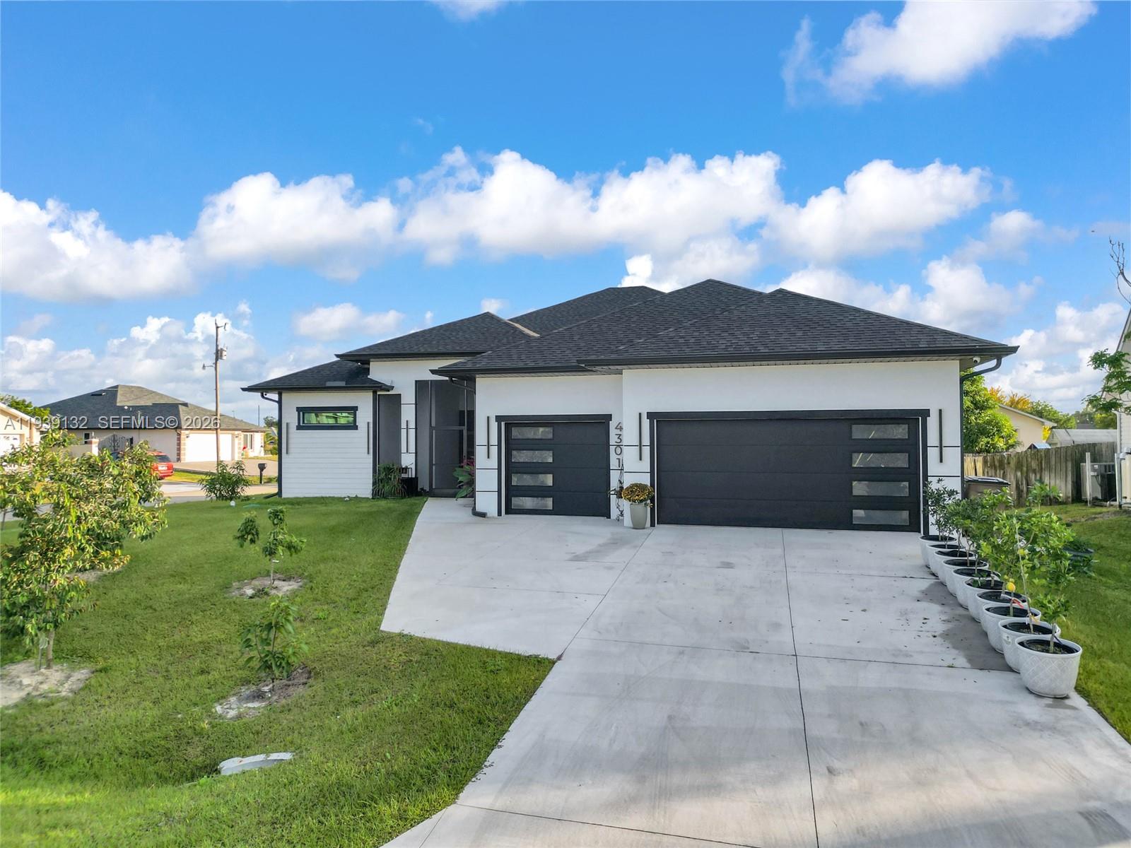 4301 10th Street W, Lehigh Acres, FL 33971