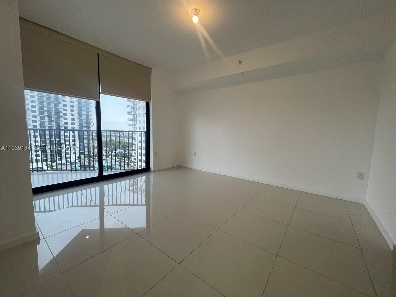 5252 NW 85th Avenue 1109 — photo 11