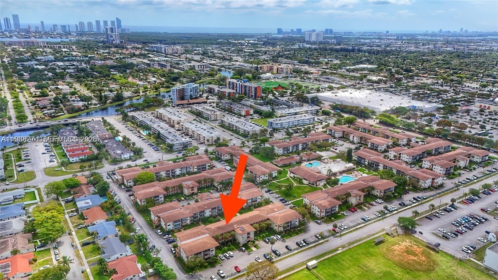 17001 NE 13th Avenue 202, Miami, FL 33162