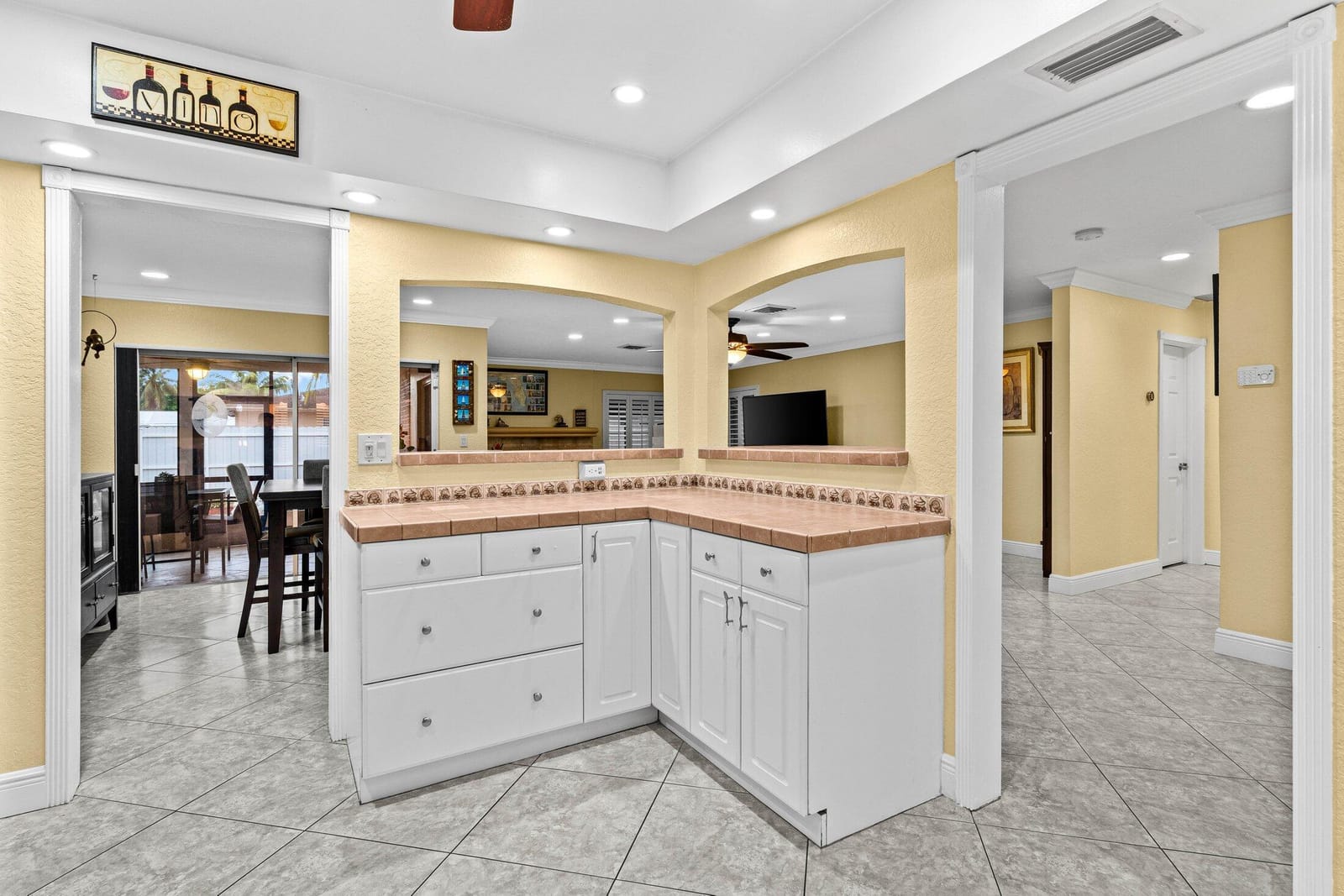 1540 SW 56th Avenue, Plantation, FL 33317 photo 14