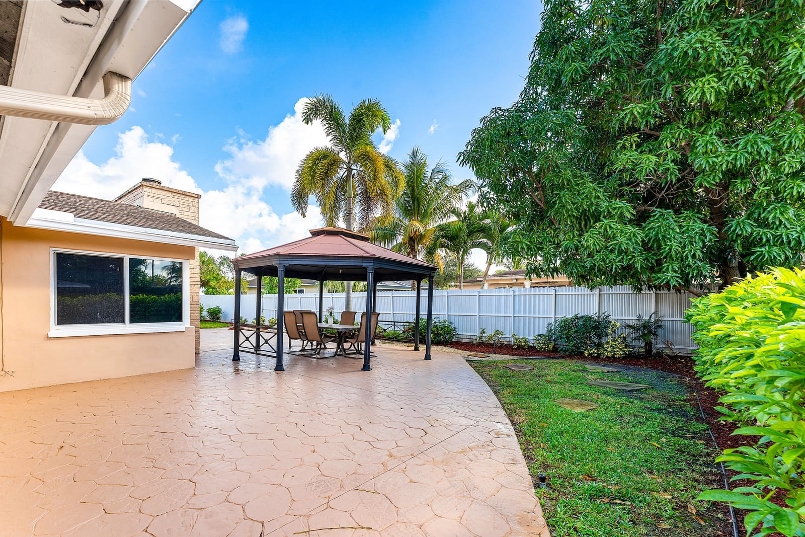 1540 SW 56th Avenue, Plantation, FL 33317 photo 27