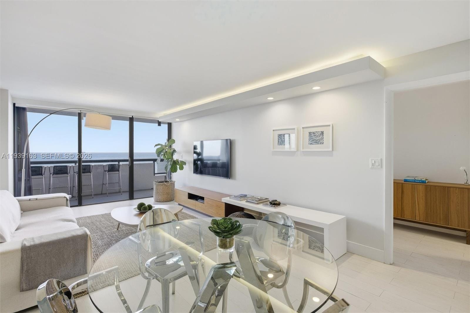 2555 Collins Avenue 2105 — photo 4