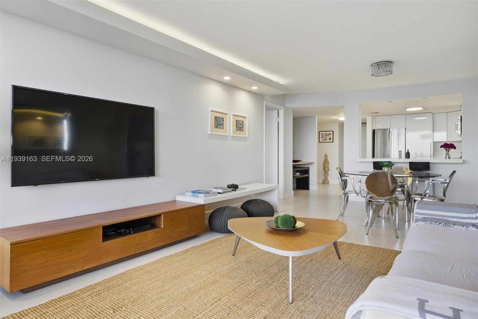 2555 Collins Avenue 2105 — photo 6