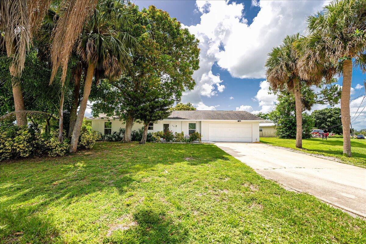 300 SW Prima Vista Boulevard, Port St. Lucie, FL 34983, Port St Lucie