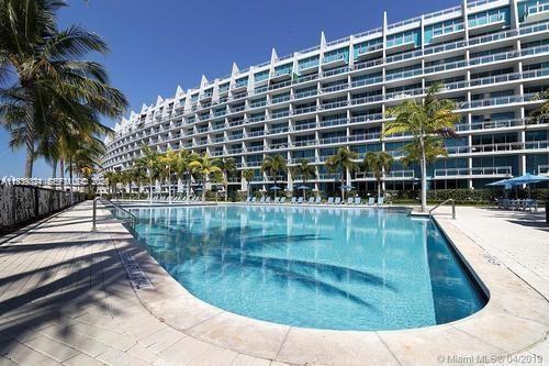 2950 NE 188 Street 344, Aventura, FL 33180, Aventura