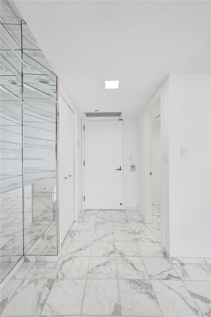 19707 Turnberry Way 16C, Aventura, FL 33180 photo 3