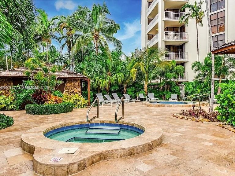 1000 Quayside Terrace 806, Miami, FL 33138 photo 15