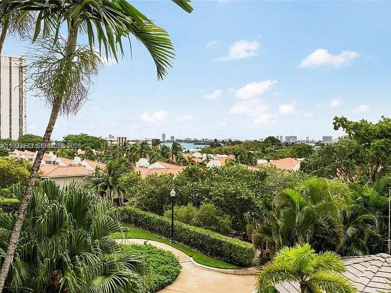 1000 Quayside Terrace 806, Miami, FL 33138 photo 17