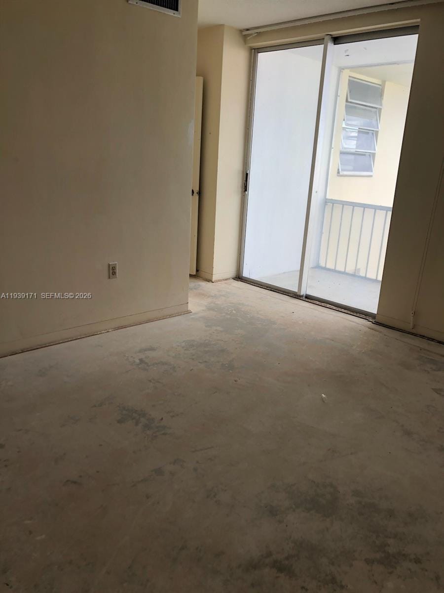 2855 Leonard Drive H606 — photo 10