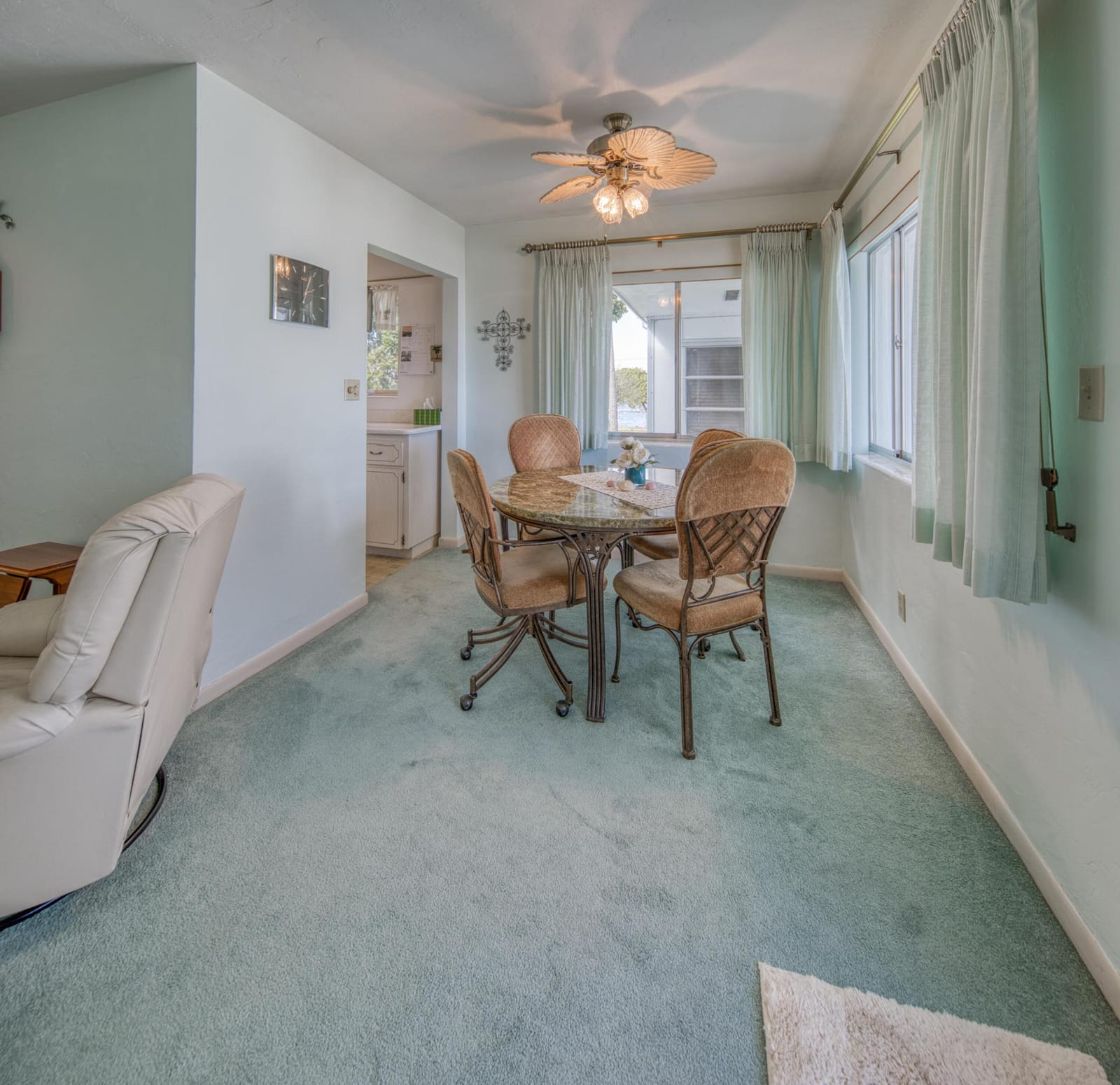 2004 Lake Osborne Drive 14, Lake Worth Beach, FL 33461 photo 15