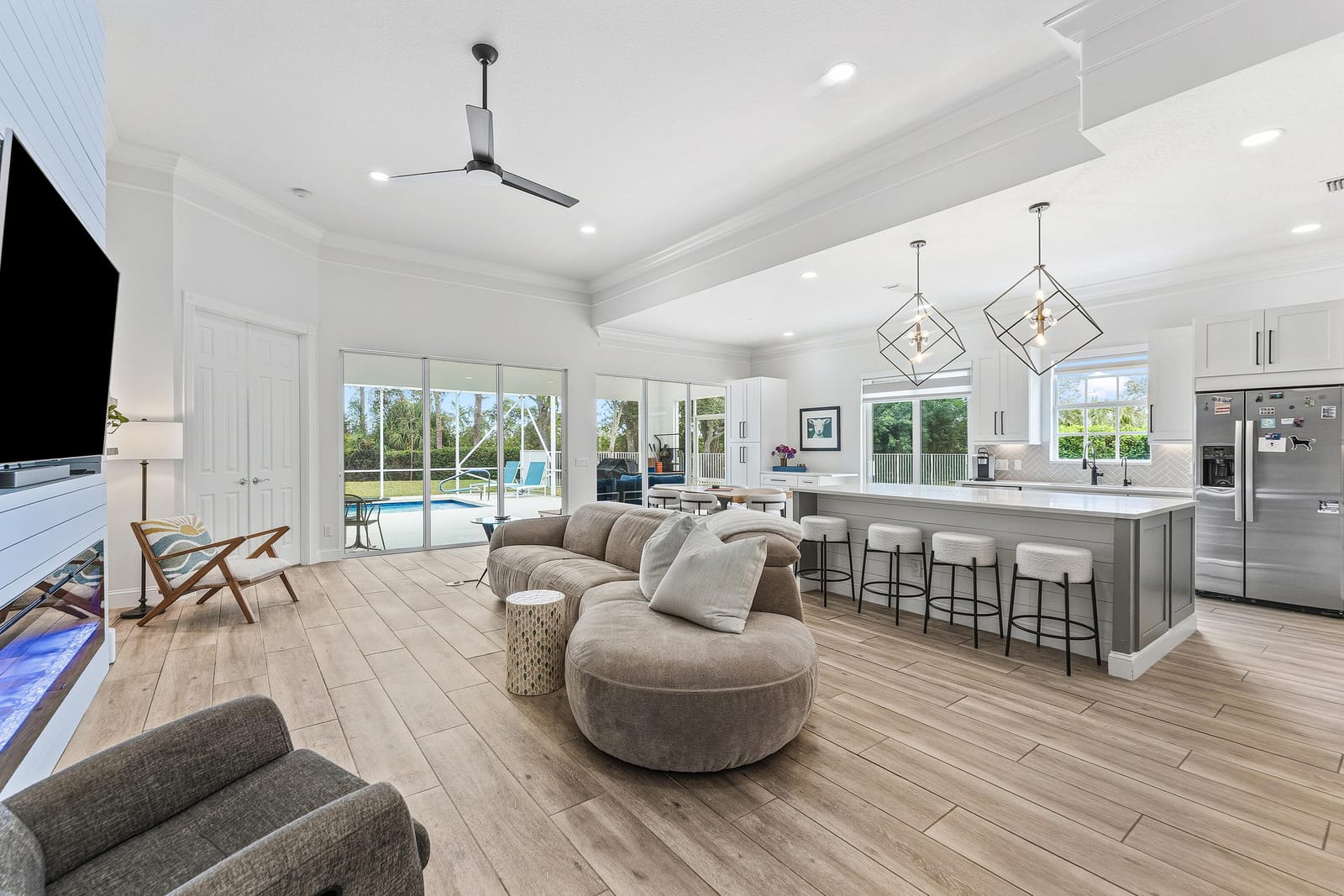 8669 Oldham Way, Palm Beach Gardens, FL 33412