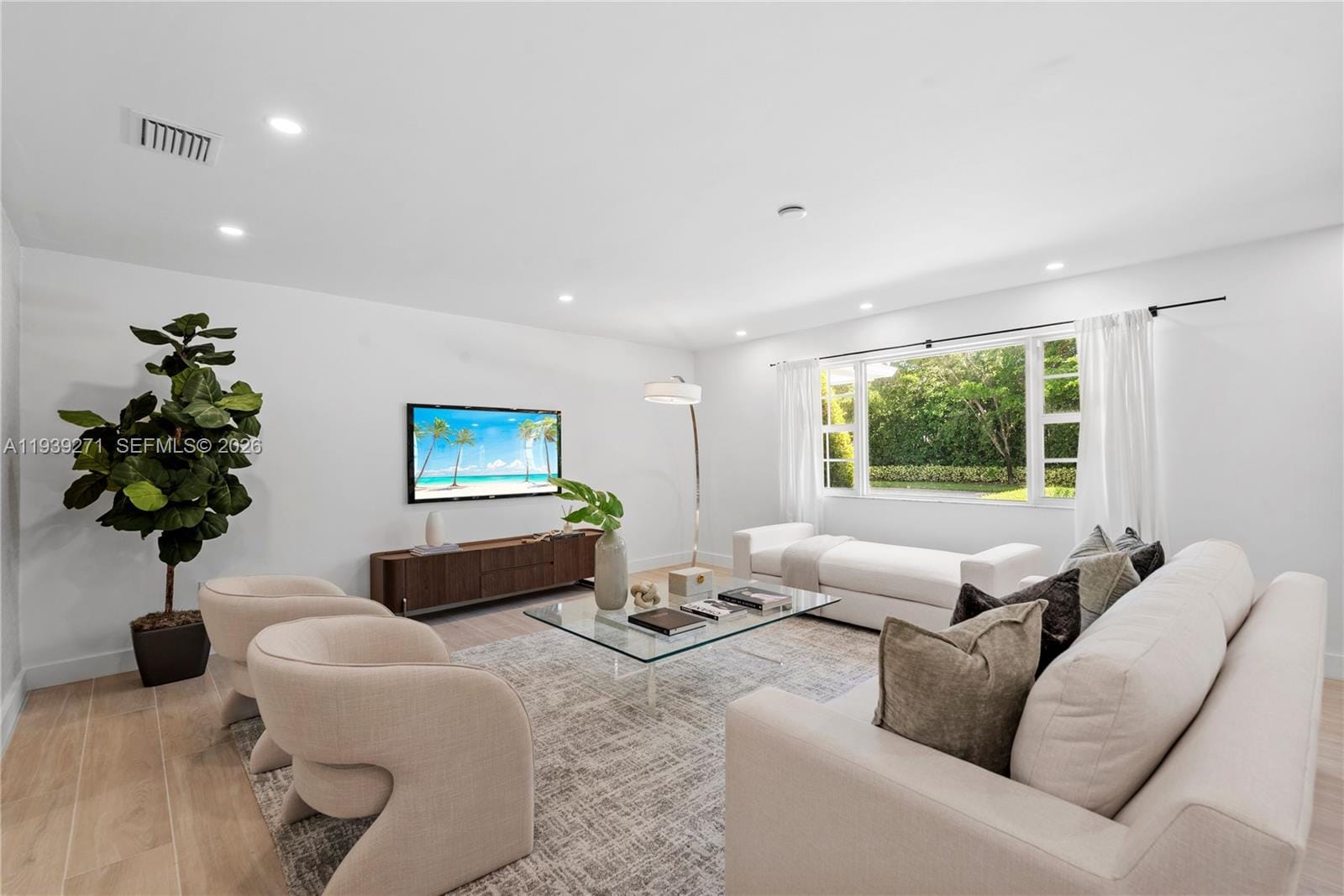 1420 Campamento Avenue, Coral Gables, FL 33156 photo 9